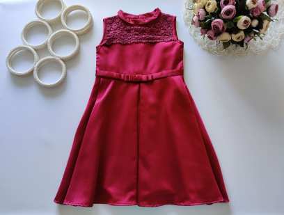 6 лет, рост 116 Бордовое атласное платье для девочки