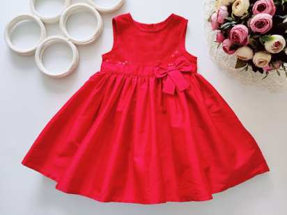 6,9 міс, зріст 73 Пишна червона ошатна сукня в паєтках