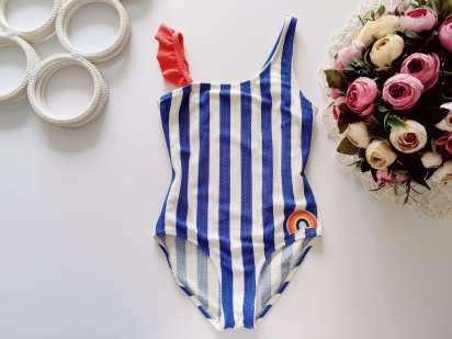 5 лет, рост 110 Красивій детски купальник