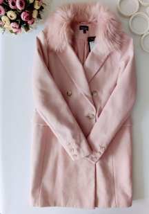 42\10\14 Нове жіноче демісезонне пальто, колір пудри