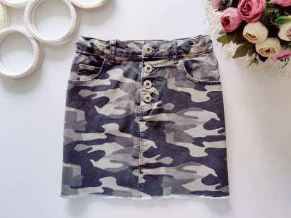 8,9 років, зріст 134 Камуфляжна дитяча спідниця