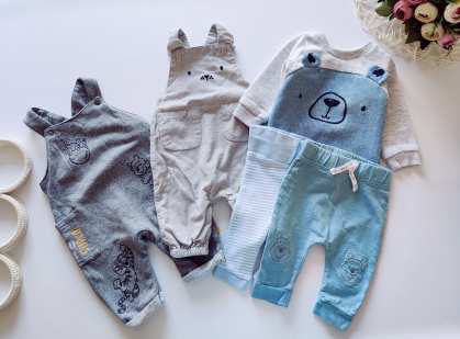 0-3 мес, рост 56,62 Теплая кофта, 2 ромпера и 2 штанов