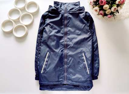 9,10 років, зріст 140 Вітровка зі світловідбивачами