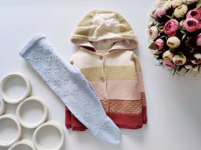 6,9 мес, рост 68,74 Теплая вязаня кофта на подкладке с теплыми ползунами