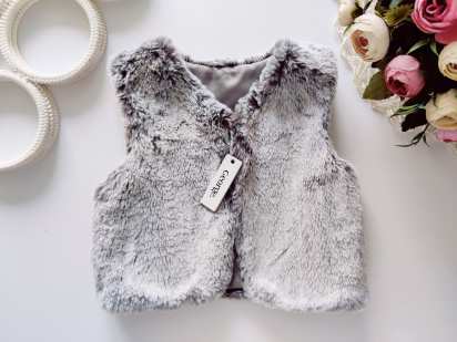 9,12 мес, рост 74,80 Новая меховая жилетка