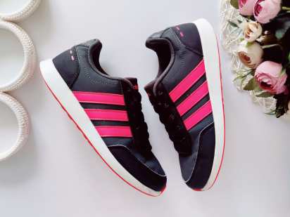 36 (23,5 см) Фірмові кросівки для дівчинки