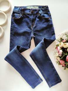 8,9 років, зріст 134 Стрейчові джинси