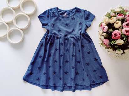 3,4 года, рост 104 Платье в звездах