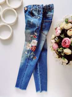 4,5 лет, рост 110 Красивые детские джинсы