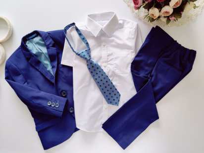 4 роки, зріст 104 Нова біла сорочка та брючний костюм