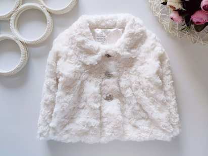 6,9 мес, рост 74 Демисезонное пальтишко