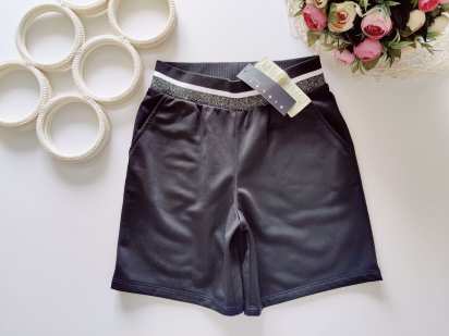 6,7 лет, рост 120 Новые плотные шорты девочке
