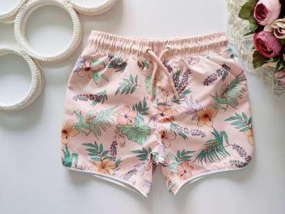 1,5,2 роки, зріст 92 Квіткові пляжні шорти