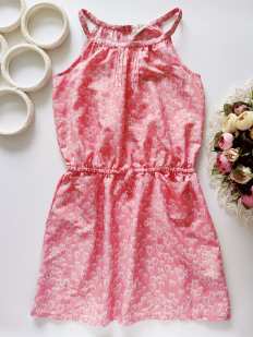 8,9 лет, рост 134 Легкий летний сарафан с сердечках