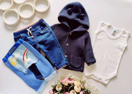 3,6 міс Тепла кофта, новий боді та штанишки, джинси