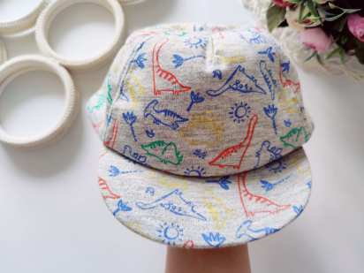 ОК 45 (0\3 міс) Нова кепка в динозавріках