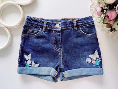 8 років, зріст 128 Стрейчові джинсові шорти дівчинці