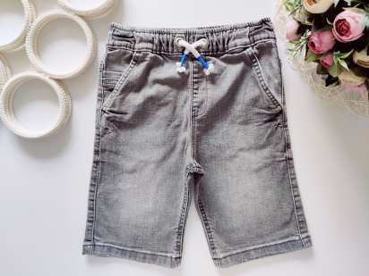 4,5 лет, рост 104,110 Стрейчевые шорты на резинке