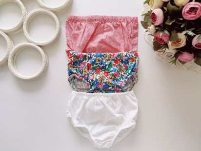 6-12 міс Набір нових трусиків дівчинці