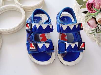 23 (14-15,3 см) Сандали на липучках