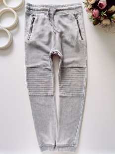 6,7 років, зріст 122 Спортивні штани