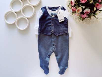 3 міс Новий ошатний чоловічок з метеликом