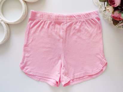 4,5 років, зріст 104,110 Легкі рожеві шорти