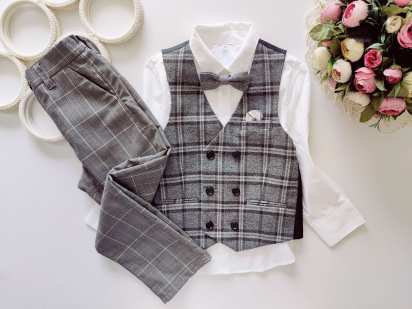 4 года, рост 104 Красивый нарядный костюм для мальчика