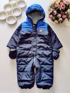 зріст 80, Зимовий комбмнезон