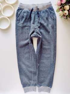 8 років, зріст 128 Спортивні штани