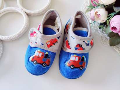 24 (15 см) Дитячі капці на липучках