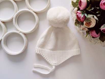 6,12 міс, В'язана демісезонна шапка на зав'язках