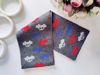 Дитячий шарф у машинках