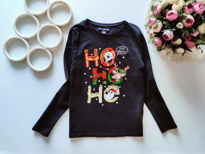 9,10 років, зріст 140 Красивий реглан у паєтках