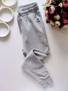 8,9 років, зріст 134 Спортивні штани