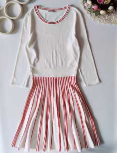 13,14 років, зріст 158,164 Тепла сукня