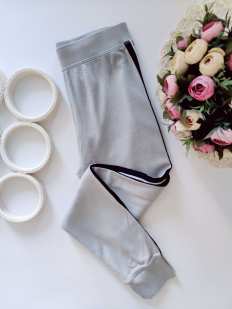 8,9 років, зріст 134 Трикотажні спортивні штани