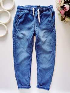 6,7 років, зріст 122 Джинси на резинці