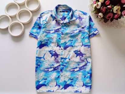 9 років, зріст 134 Сорочка в акулах