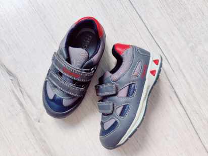 23 (14,5 см) Фирменные кроссовки