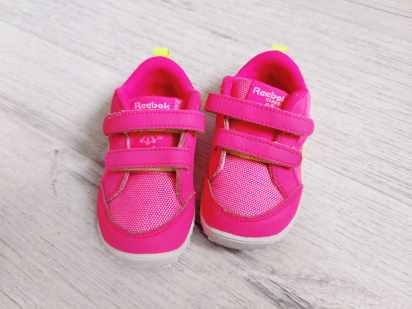 21 (13,5 см) Яскраві кросівки