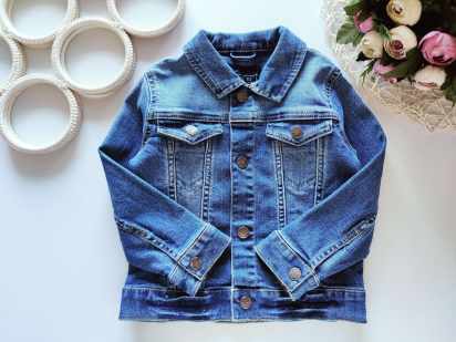 2,3 роки, зріст 98 Стрейчева джинсування на кнопках