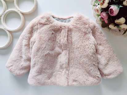 9,12 міс, зріст 74,80 Пухнасте пальто колір пудри