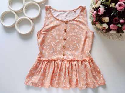 10 років, зріст 140 Майка в листі