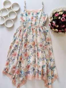 11 років, зріст 146 Красивий сарафан