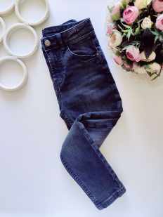 7,8 років, зріст 122,128 Темні джинси