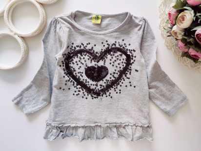 3 года, рост 98 Реглан в пайетках