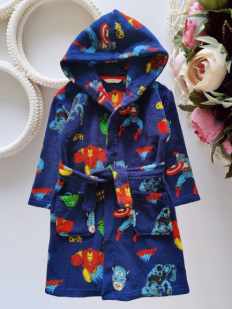 4,5 років, зріст 110 Халат з героями