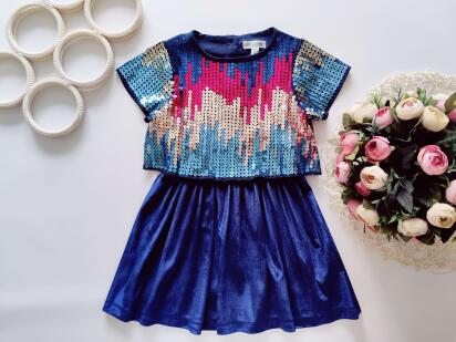 3,4 роки, зріст 104 Оксамитова блискуча сукня в паєтках