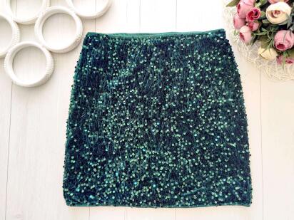 38\6 Юбка в пайетках